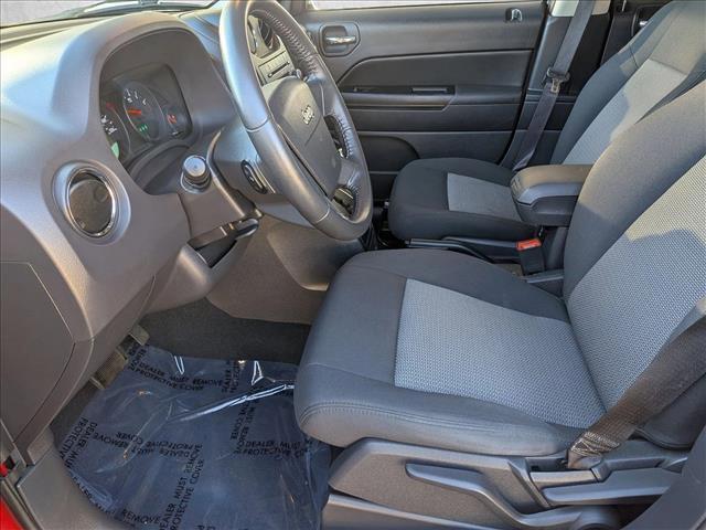 Photo of 2010 Inferno Red Crystal Pearl Jeep Patriot