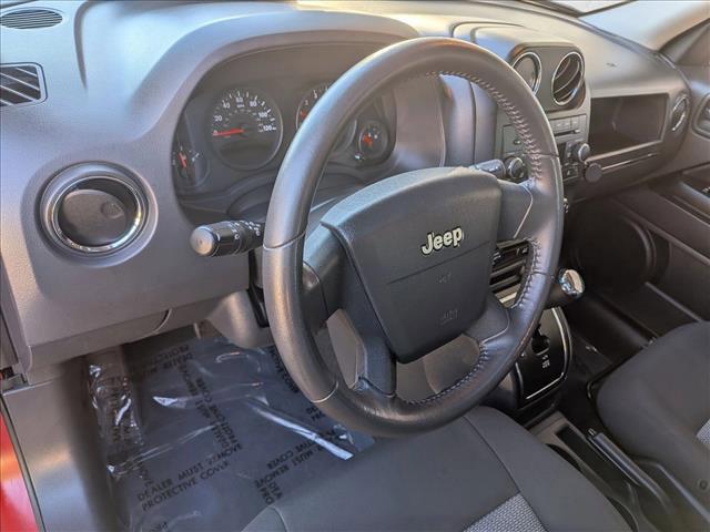 Photo of 2010 Inferno Red Crystal Pearl Jeep Patriot