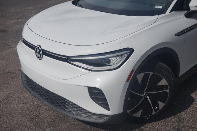 Photo of 2021 Glacier White Metallic Volkswagen ID.4