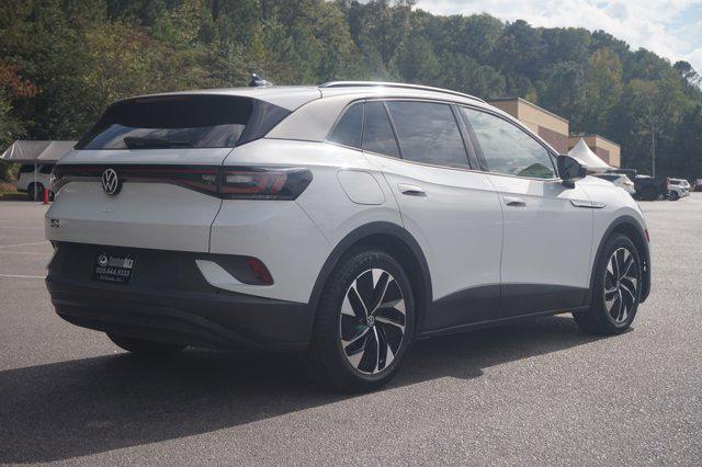 Photo of 2021 Glacier White Metallic Volkswagen ID.4