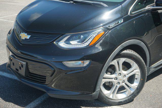 Photo of 2020 Mosaic Black Metallic Chevrolet Bolt EV
