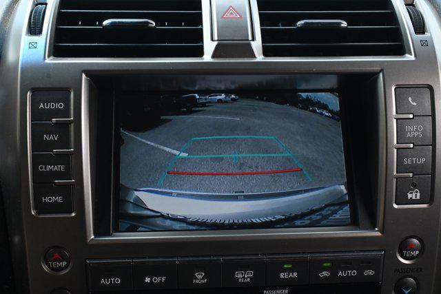 Photo of 2021 Atomic Silver Lexus GX 460
