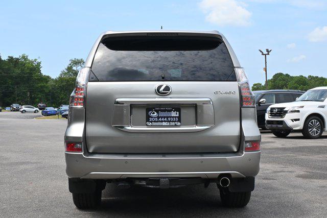 Photo of 2021 Atomic Silver Lexus GX 460
