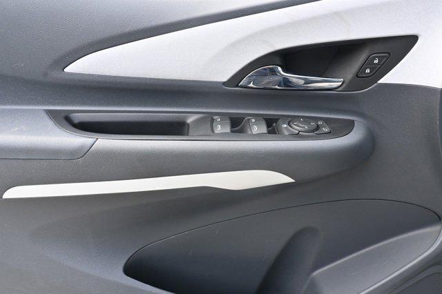 Photo of 2020 Summit White Chevrolet Bolt EV