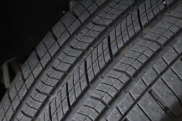 Photo of 2023 Silver Zynith Jeep Grand Cherokee 4xe
