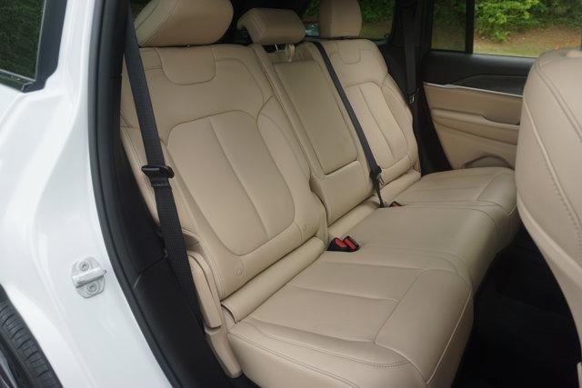 Photo of 2023 Bright White Clearcoat Jeep Grand Cherokee 4xe