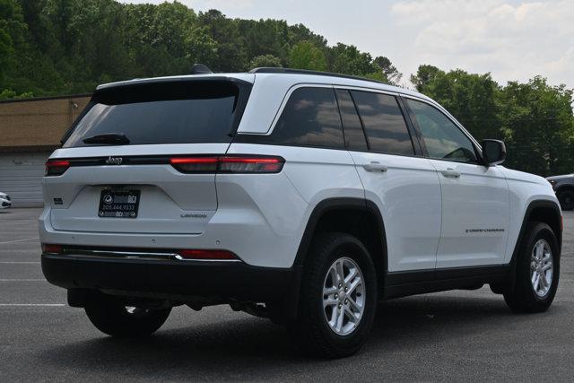 Photo of 2024 Bright White Clearcoat Jeep Grand Cherokee