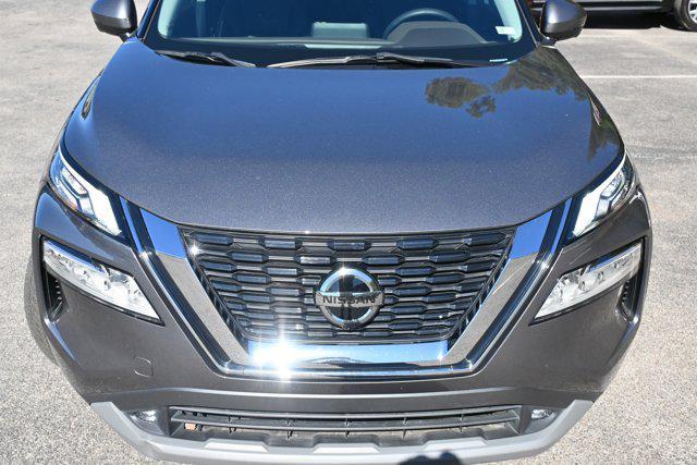 Photo of 2021 Gun Metallic Nissan Rogue