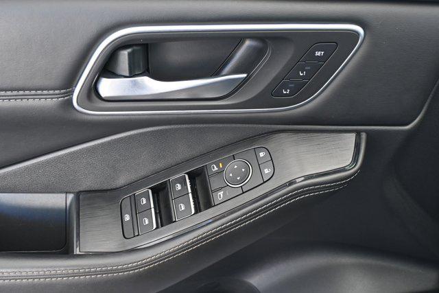 Photo of 2021 Gun Metallic Nissan Rogue