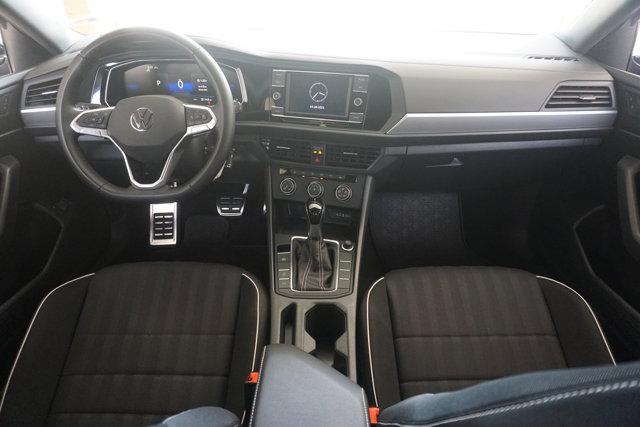 Photo of 2024 Rising Blue Metallic Volkswagen Jetta