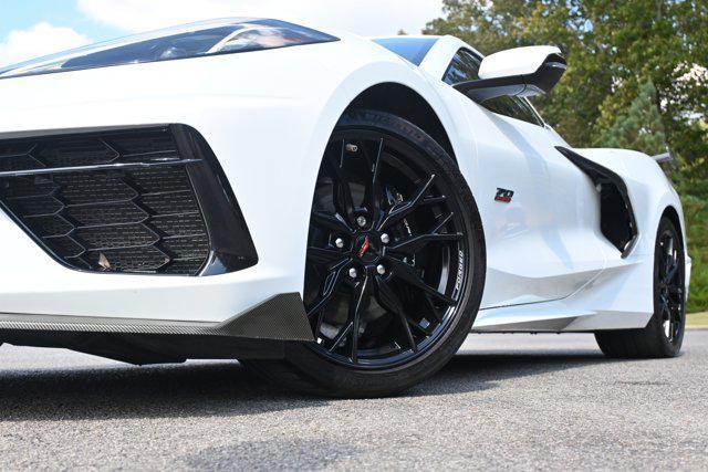 Photo of 2023 Arctic White Chevrolet Corvette