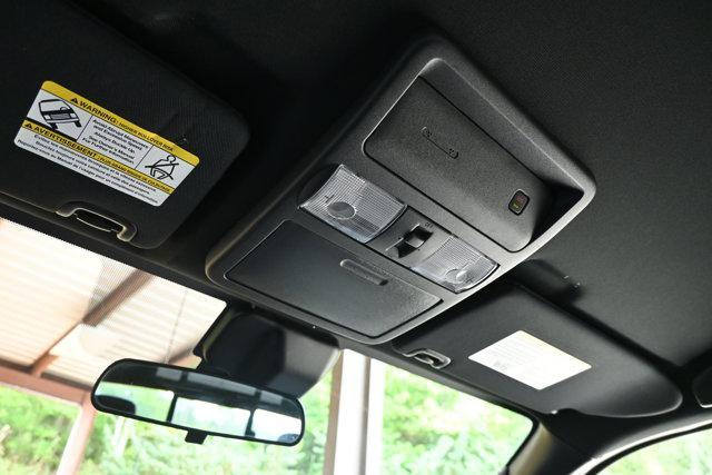 Photo of 2023 Boulder Gray Pearl Nissan Frontier