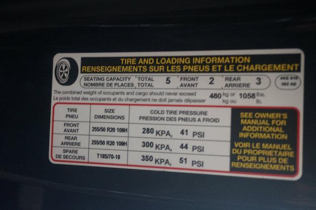 Photo of 2022 Mythos Black Metallic Audi e-tron