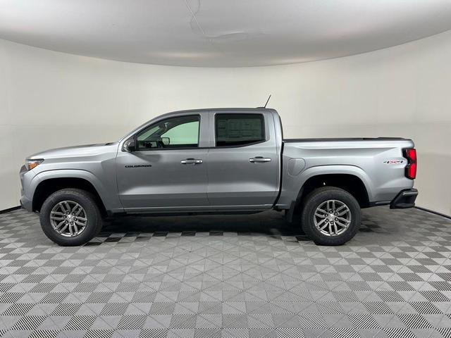 Photo of 2025 Sterling Gray Metallic Chevrolet Colorado