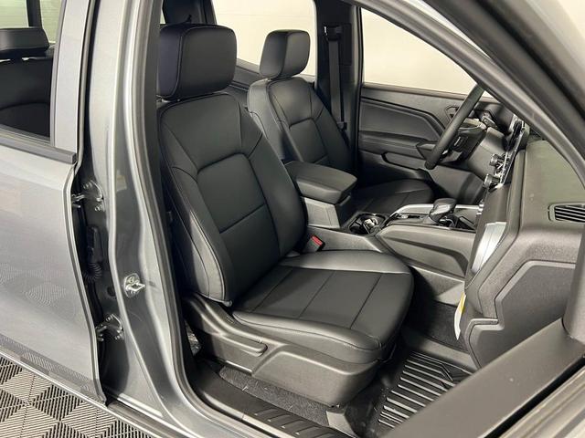 Photo of 2025 Sterling Gray Metallic Chevrolet Colorado