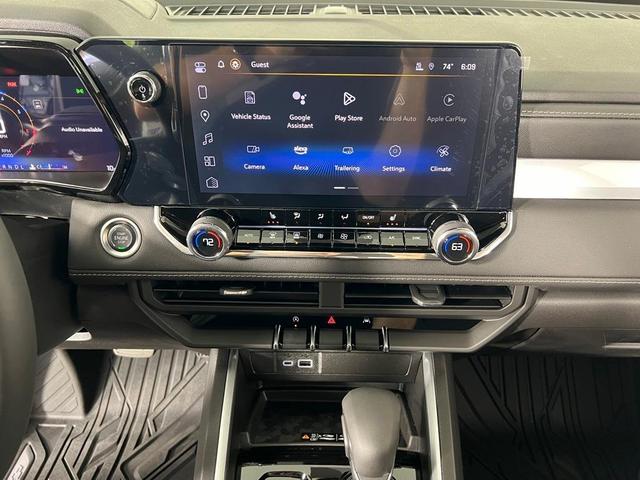 Photo of 2025 Sterling Gray Metallic Chevrolet Colorado