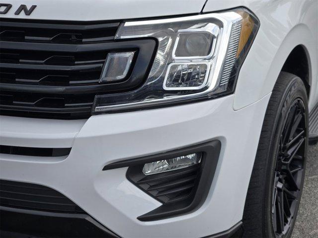 Photo of 2020 OXFORD WHITE Ford Expedition