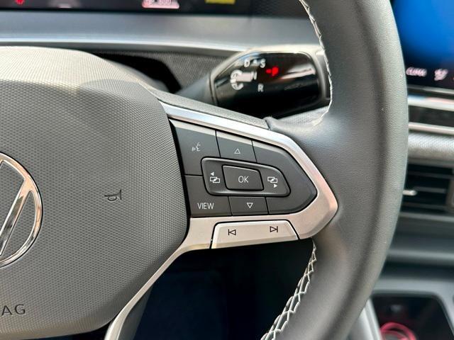 Photo of 2025 Deep Black Pearl Effect Volkswagen Tiguan