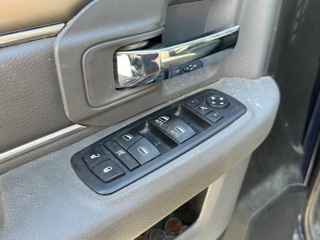 Photo of 2017 True Blue Pearlcoat RAM 1500
