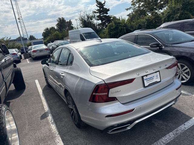 Photo of 2022 White Volvo S60