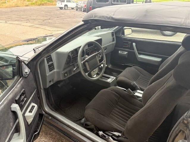 Photo of 1987 Black Pontiac Sunbird