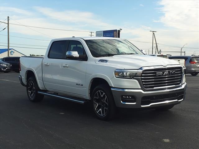Photo of 2025 Bright White Clearcoat RAM 1500