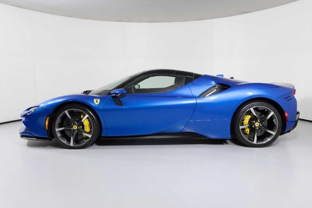 Photo of 2024 Blu Corsa Ferrari SF90 Spider