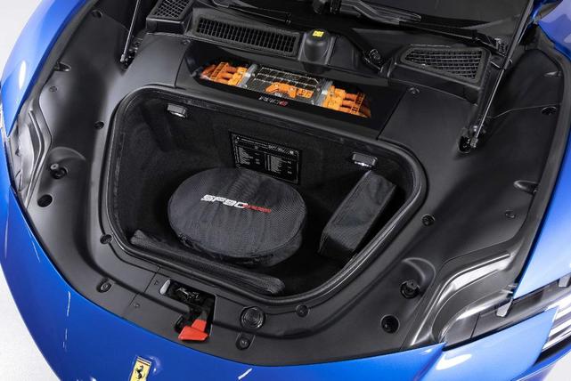 Photo of 2024 Blu Corsa Ferrari SF90 Spider