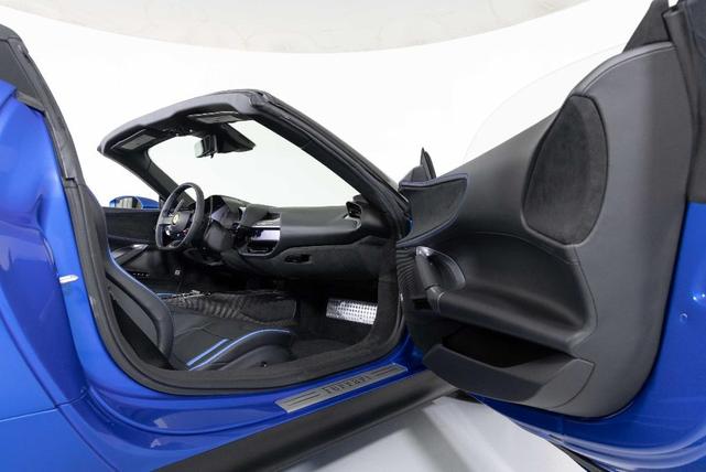 Photo of 2024 Blu Corsa Ferrari SF90 Spider