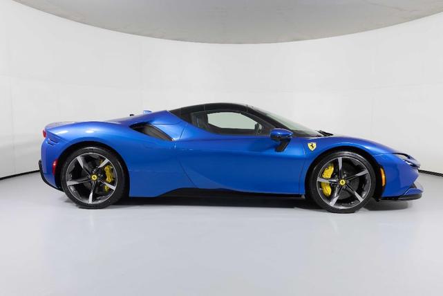 Photo of 2024 Blu Corsa Ferrari SF90 Spider