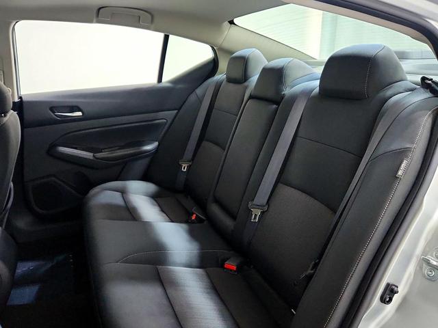 Photo of 2022 Brilliant Silver Metallic Nissan Altima