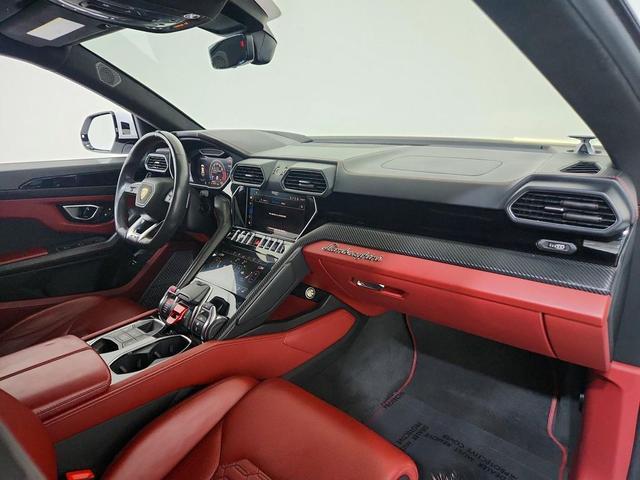 Photo of 2020 WHITE Lamborghini Urus
