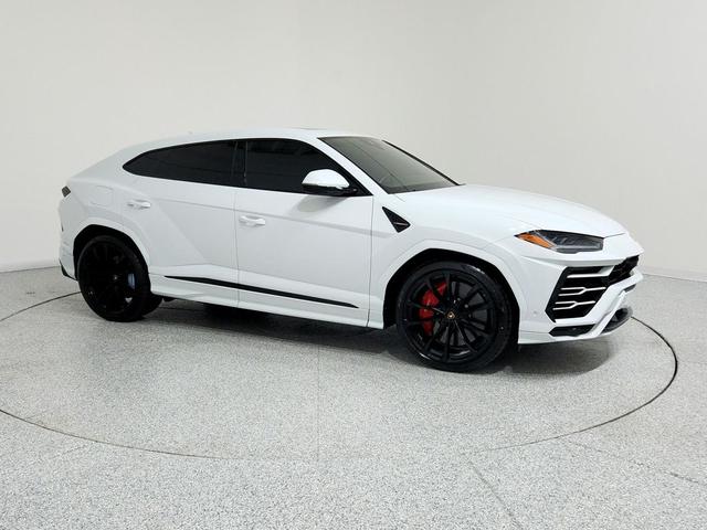 Photo of 2020 WHITE Lamborghini Urus