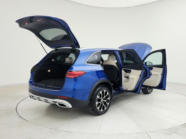 Photo of 2025 Starling Blue Metallic Mercedes-Benz GLC 350e