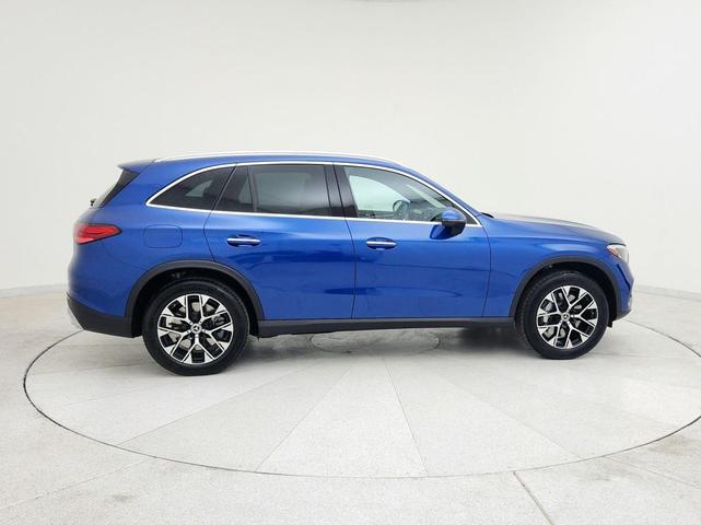 Photo of 2025 Starling Blue Metallic Mercedes-Benz GLC 350e