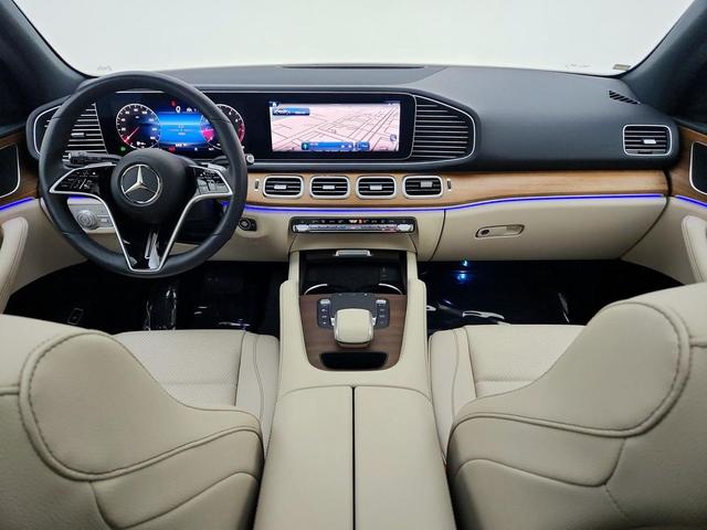 Photo of 2024 MANUFAKTUR Alpine Grey Mercedes-Benz GLE 350