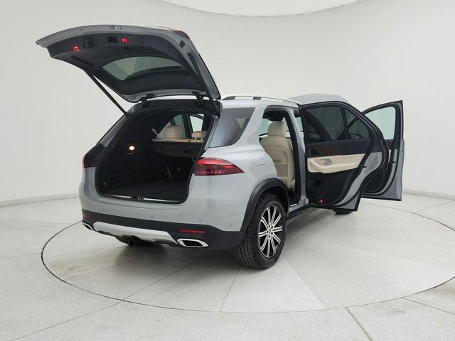 Photo of 2024 MANUFAKTUR Alpine Grey Mercedes-Benz GLE 350