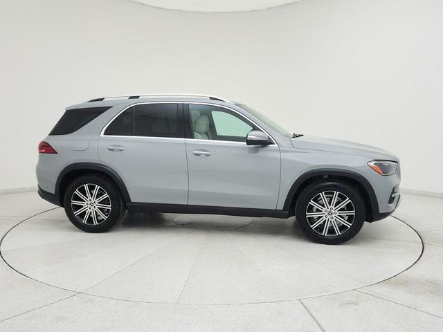 Photo of 2024 MANUFAKTUR Alpine Grey Mercedes-Benz GLE 350