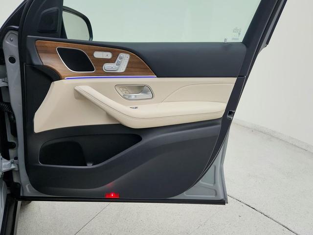 Photo of 2024 MANUFAKTUR Alpine Grey Mercedes-Benz GLE 350