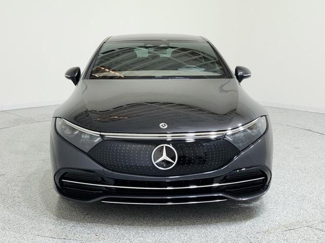 Photo of 2023 Graphite Grey Metallic Mercedes-Benz EQS 450