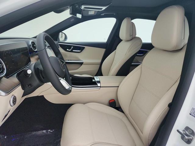 Photo of 2025 Polar White Mercedes-Benz C-Class