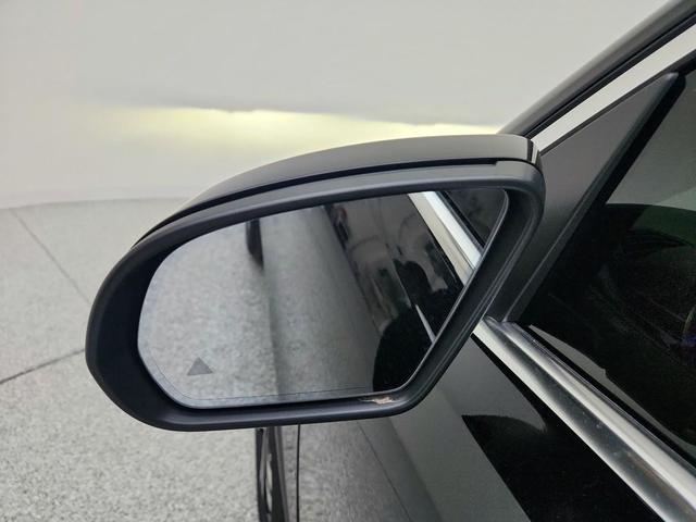Photo of 2023 Night Black Mercedes-Benz EQB 250