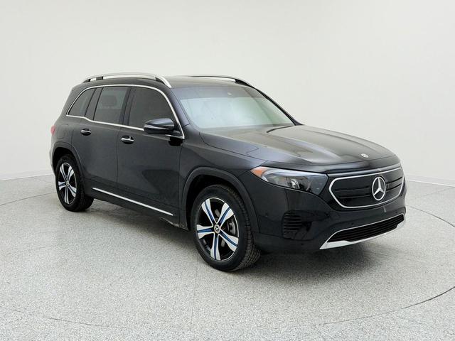Photo of 2023 Night Black Mercedes-Benz EQB 250