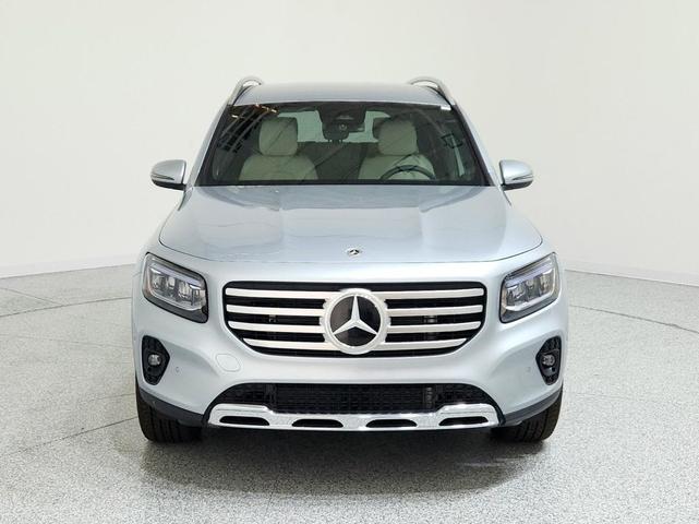 Photo of 2026 Cirrus Silver Metallic Mercedes-Benz GLB 250
