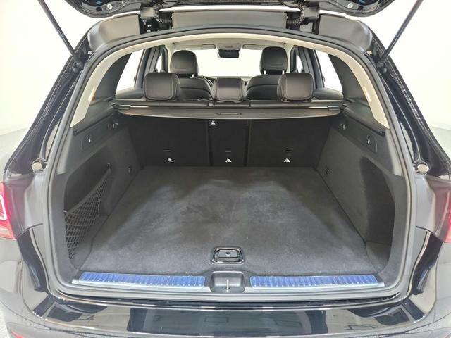 Photo of 2022 Black Mercedes-Benz GLC 300