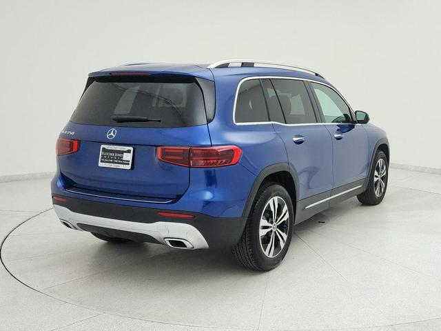 Photo of 2025 Starling Blue Metallic Mercedes-Benz GLB 250