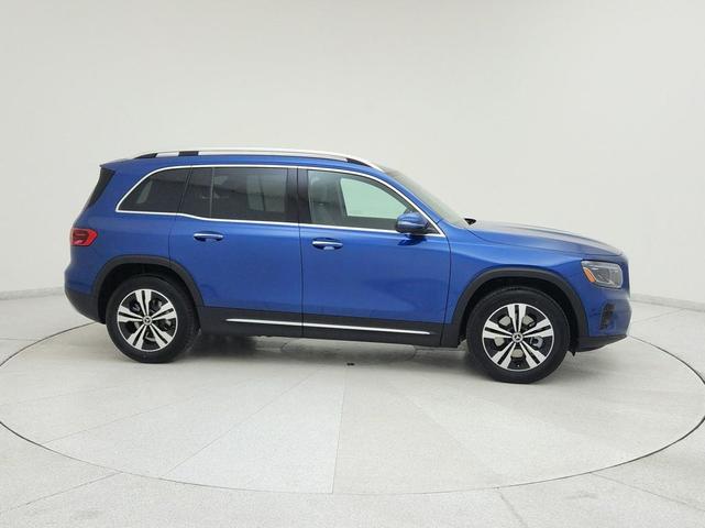 Photo of 2025 Starling Blue Metallic Mercedes-Benz GLB 250