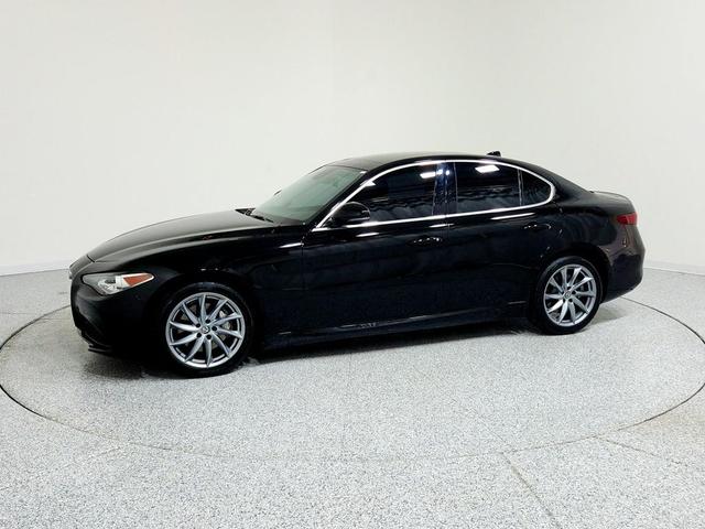 Photo of 2019 Alfa Black Alfa Romeo Giulia