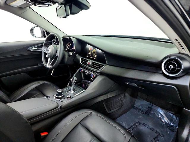 Photo of 2019 Alfa Black Alfa Romeo Giulia