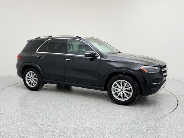 Photo of 2024 Obsidian Black Metallic Mercedes-Benz GLE 450